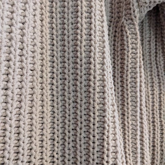 Black Tape_ Chunky Knit Cardigan, Dusty Pink, Size S, EUCUC - Picture 5 of 7